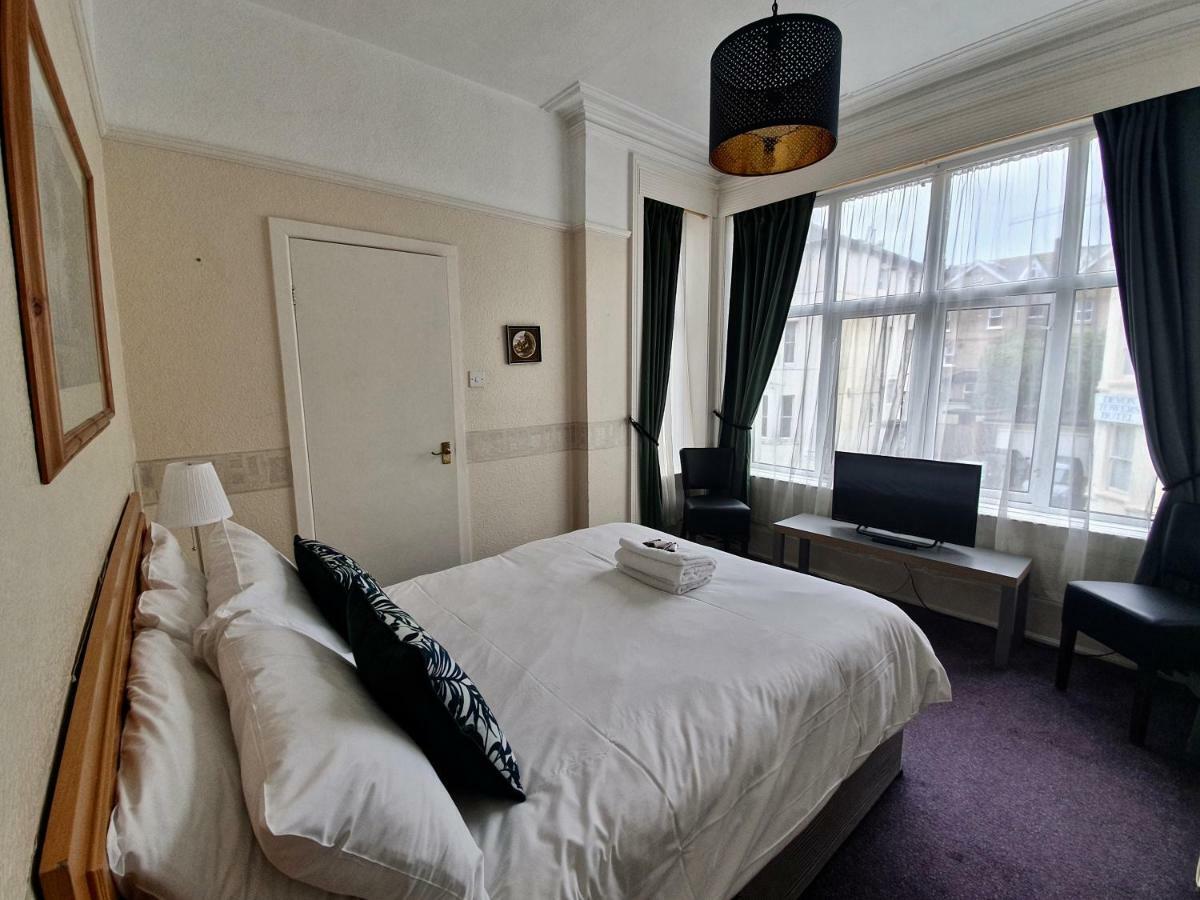 Newbury Hotel Bournemouth Kültér fotó