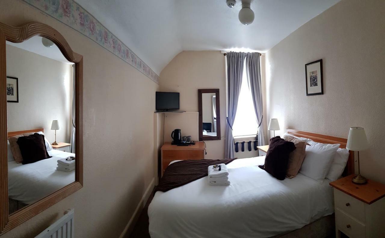 Newbury Hotel Bournemouth Kültér fotó