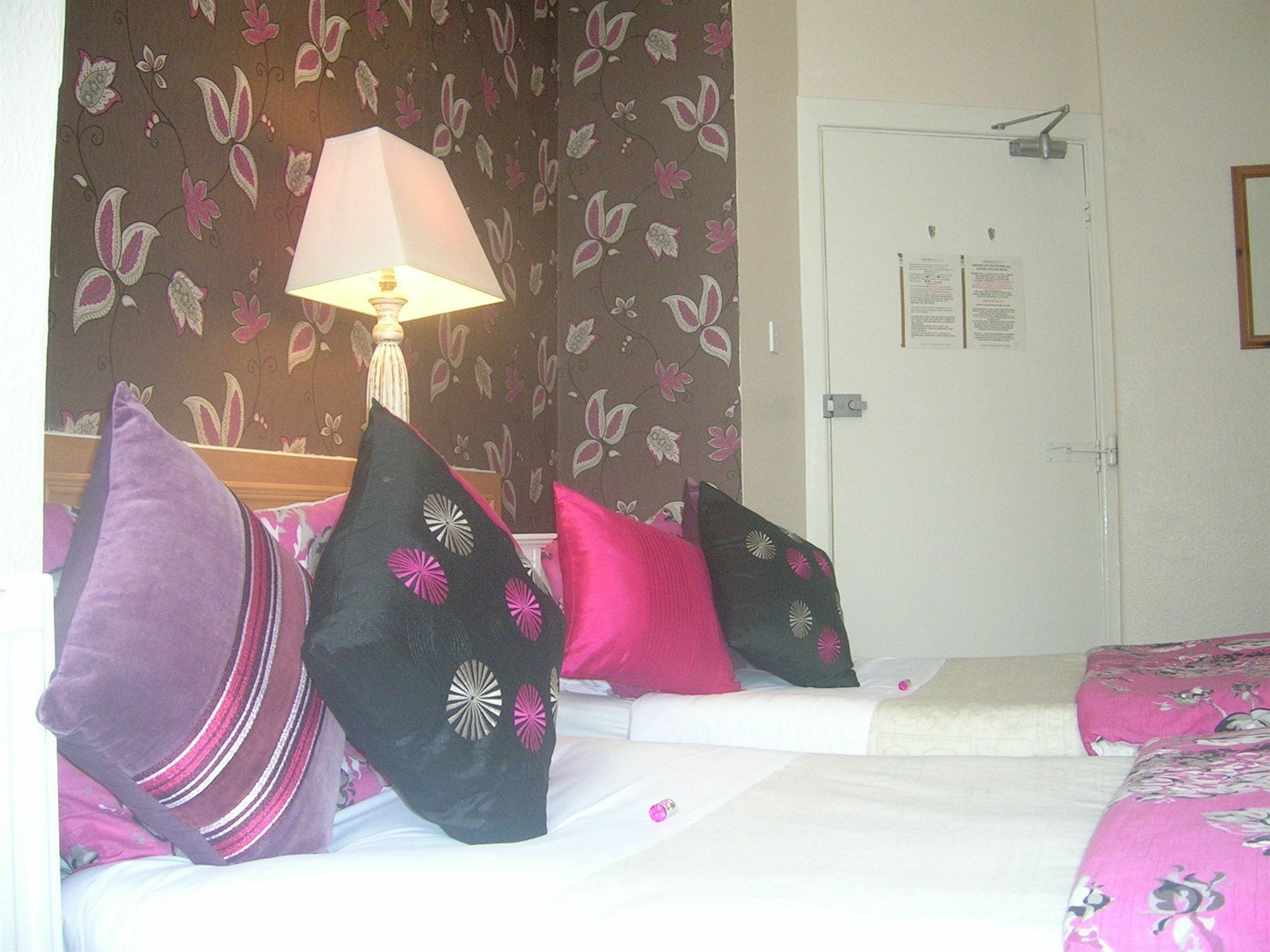 Newbury Hotel Bournemouth Kültér fotó